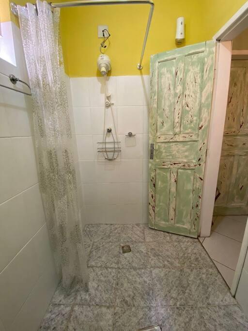 ベロ・オリゾンテ Aconchego Mineiro Com Garagemヴィラ エクステリア 写真